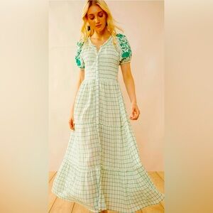Elegant Green Checkered Maxi Dress